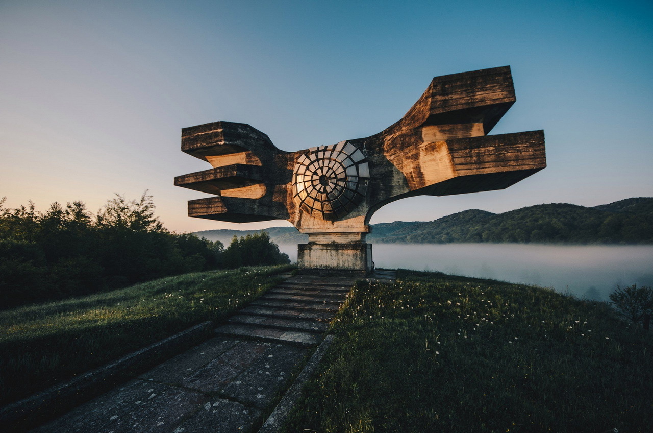 Abandoned monument in Yugoslavia - Yugoslavia, Abandoned, Monument