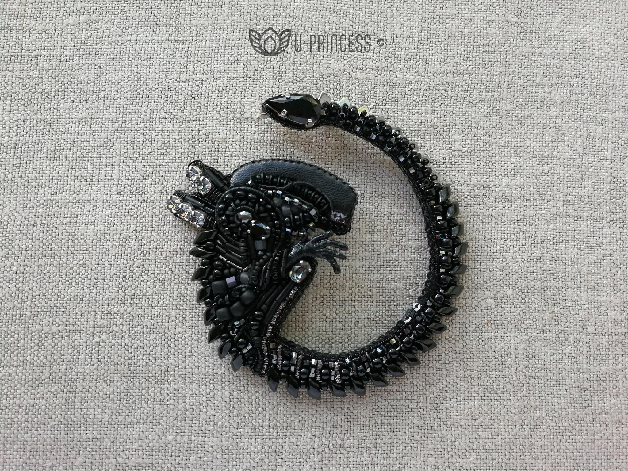 Xenomorph Squad (beaded brooches) - My, Beads, Brooch, Stranger, Handmade, Needlework without process, Hobby, Embroidery, Xenomorph, Longpost