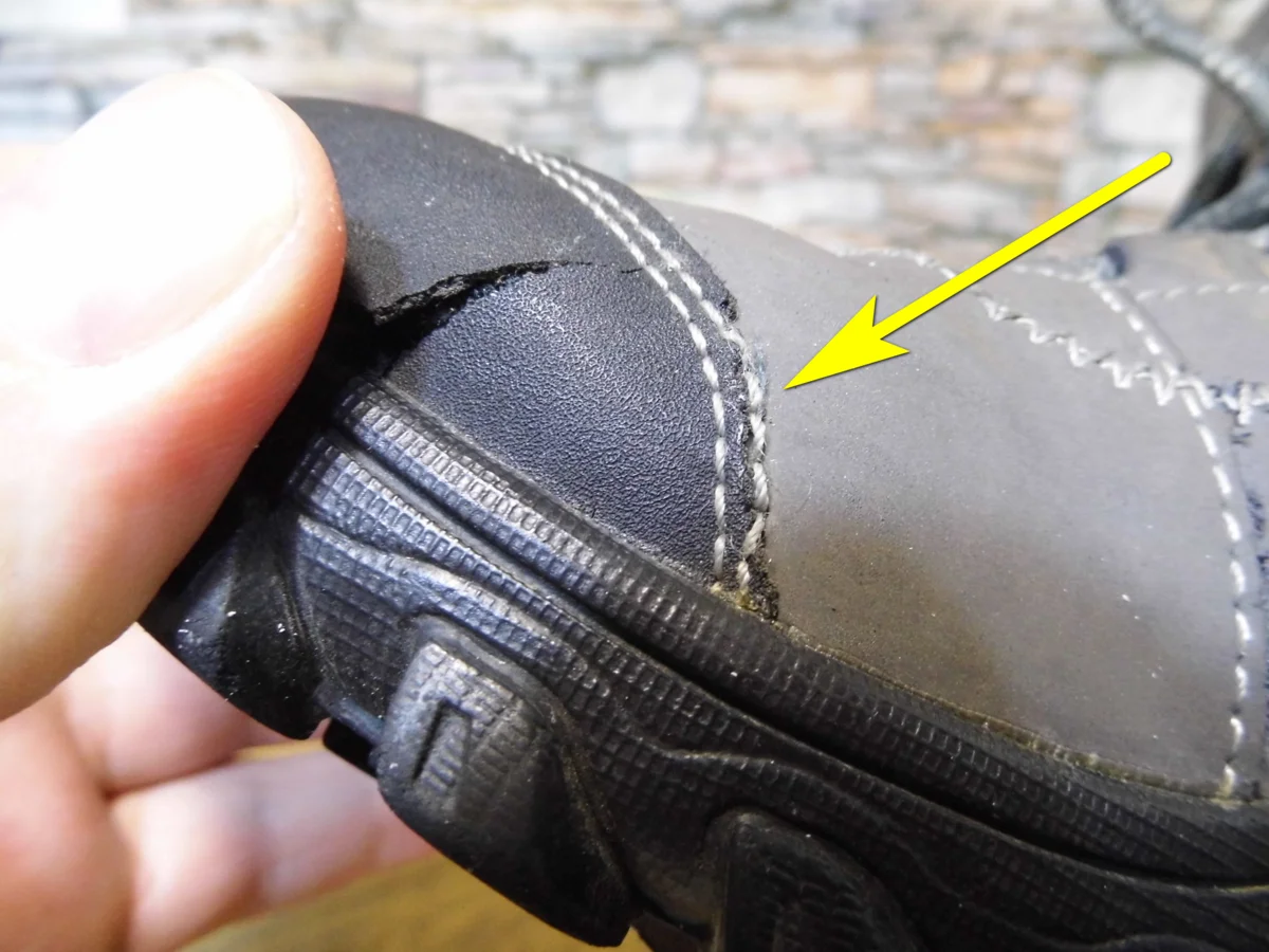 The polymer part on the toe of the boots tore - My, Shoe repair, Wet noses, Patch, Mat, Longpost, Shoes