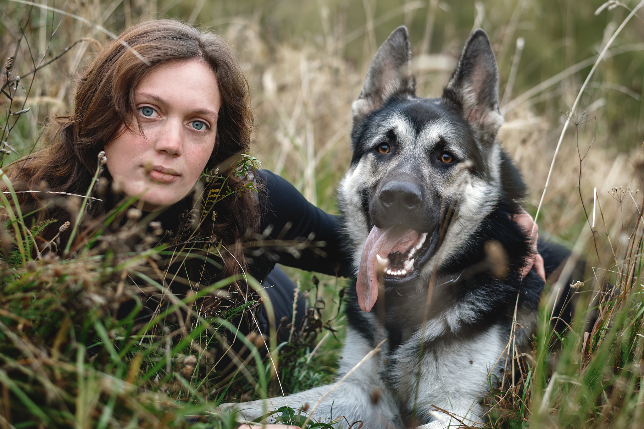 Typhoon and its owner :) - My, PHOTOSESSION, East European Shepherd, Nikon d5300, Pets, Autumn, Longpost, Girls, Dog