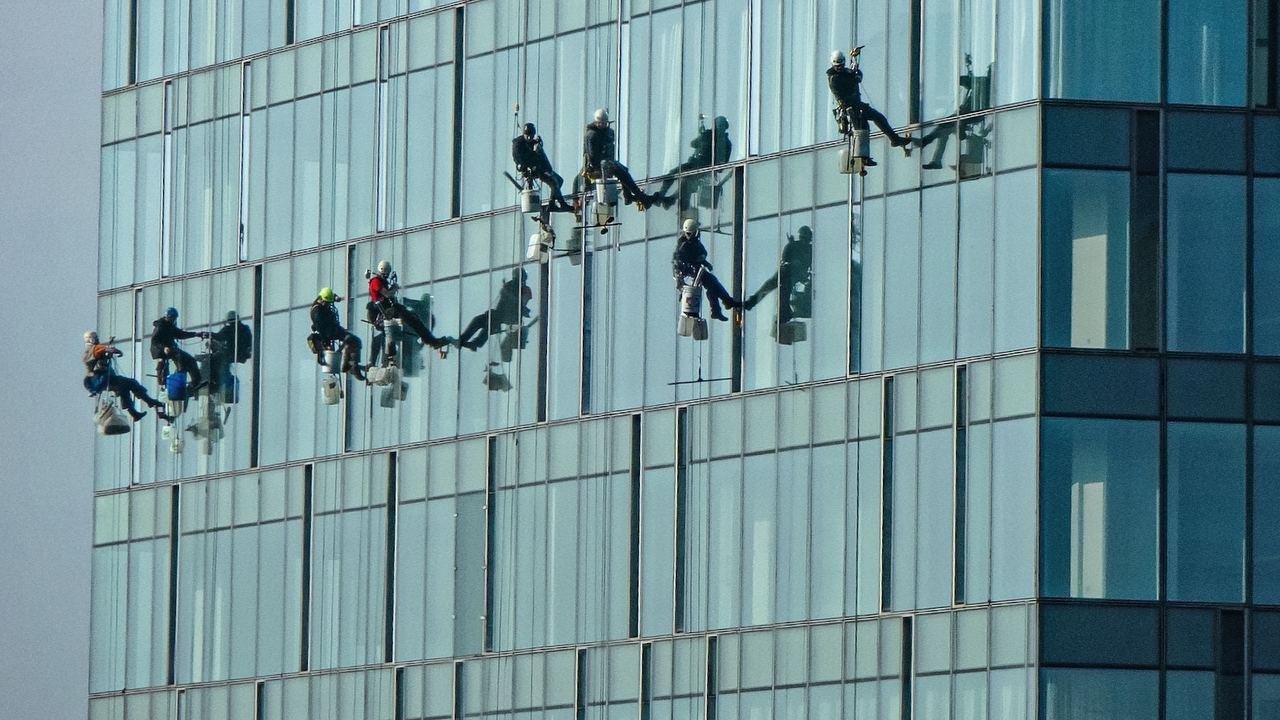 Window cleaning at height - My, Moscow City, Eye, Washing windows