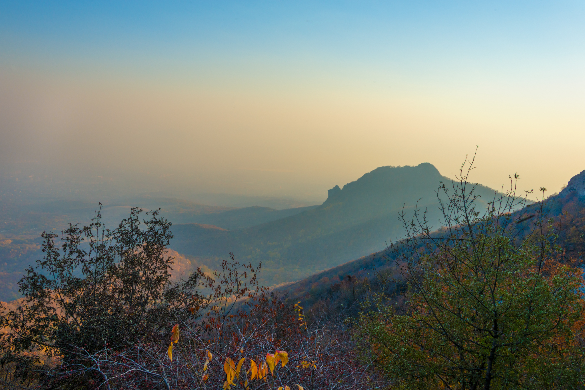 Golden autumn on Mount Beshtau - My, Autumn, Beshtau, October, Nature, Landscape, Longpost, The photo, Autumn leaves