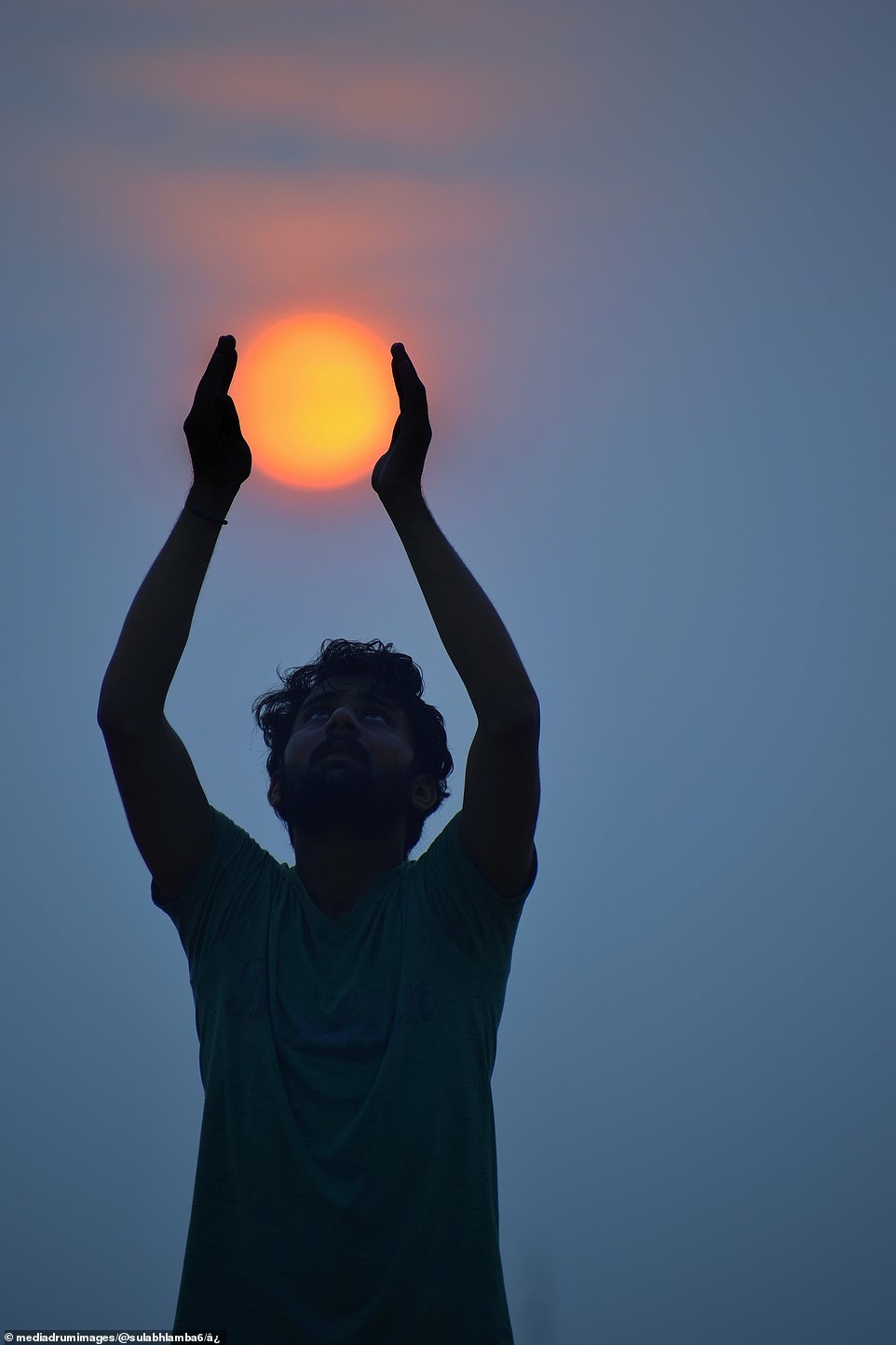 21-year-old Sulabh Lamba from Rewari, India, created a series of impressive photographs against the backdrop of a sunset. - The photo, Sunset, Longpost, The sun