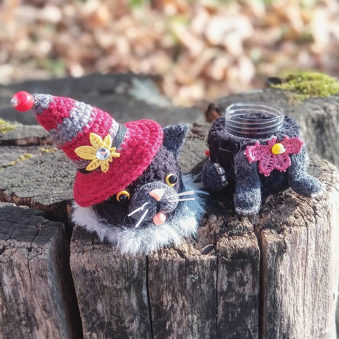 Black cat. Miniature - My, Needlework without process, Miniature, Crochet, Dry felting, Toys, Black cat, Halloween, Cache, Presents, Handmade, Longpost