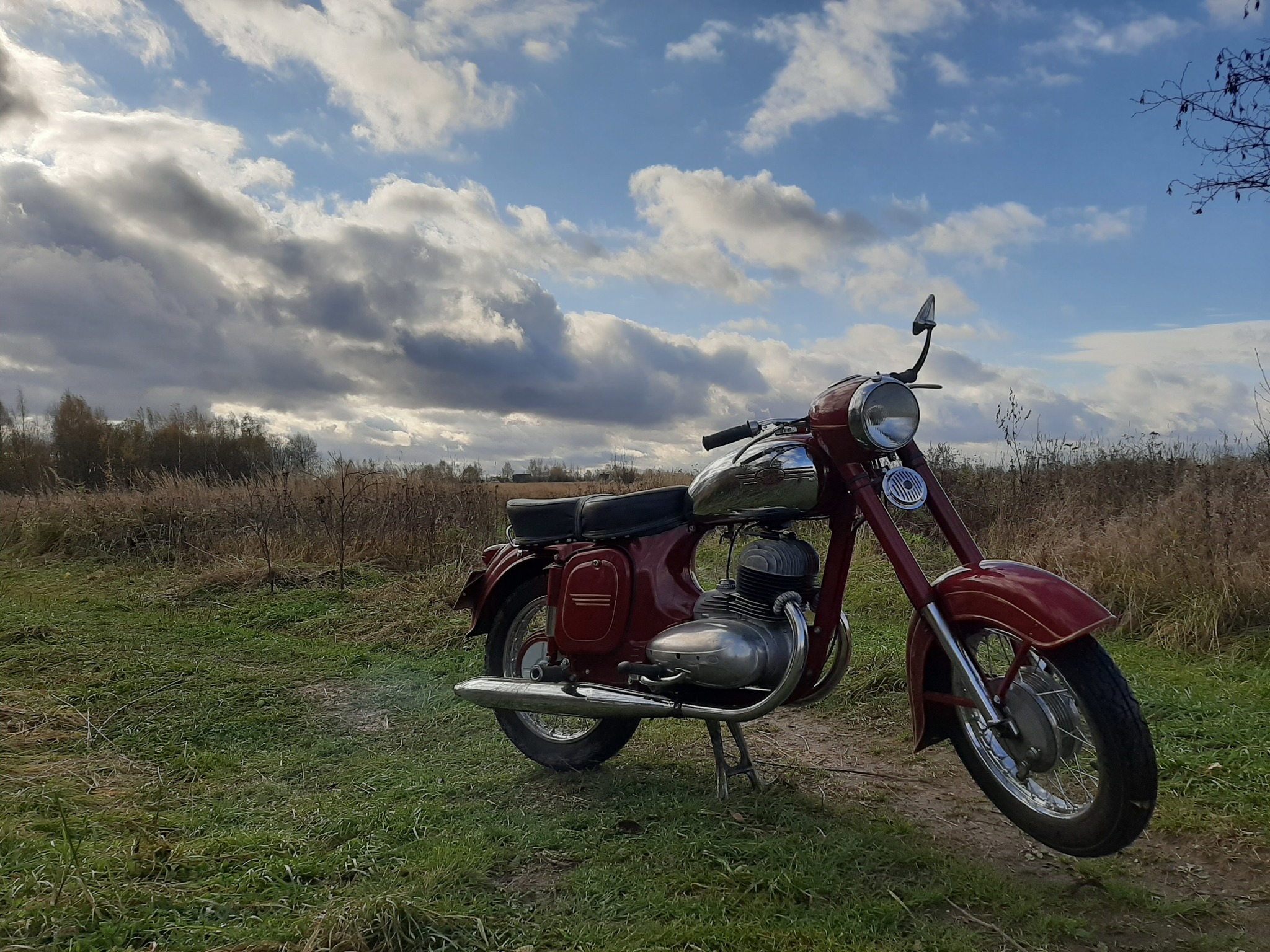 October 23, warm day) - My, Java, Pokatushki, Retro, Moto, Old lady, Heat, Longpost