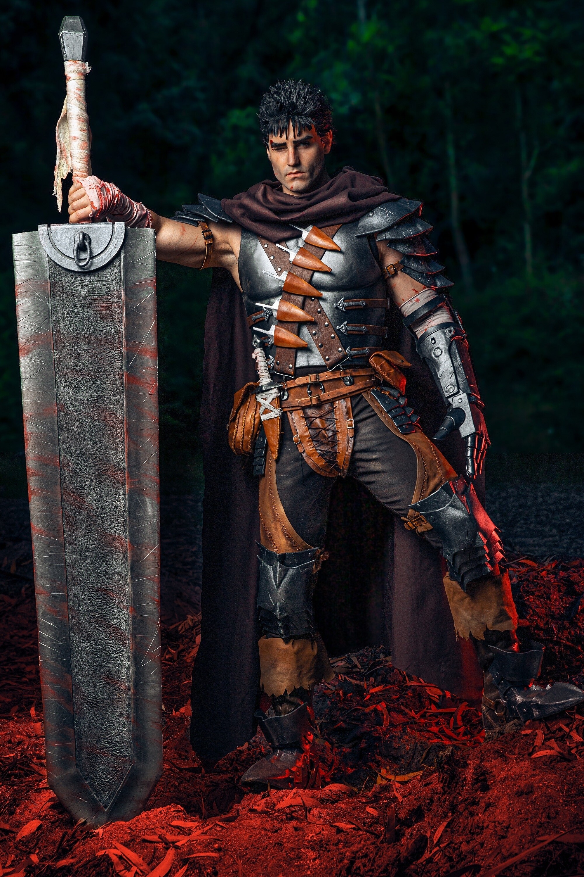 Берсерк фотки. Гатс Берсерк. Гатс Берсерк 1997. Берсерк Swordsman. Berserk Guts Cosplay.