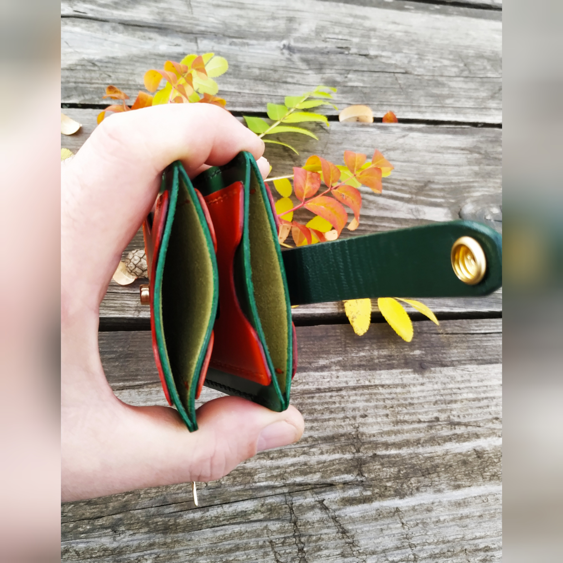 Money clip in the colors of the Irish holiday of St. Patrick - My, Natural leather, Needlework without process, Leather craft, Leather products, Wallet, Money clip, Longpost