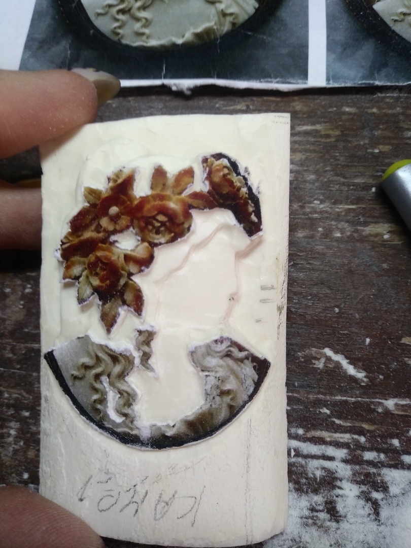 Brooch with cameo made of bone (part 1) - My, Needlework with process, Thread, Bone carving, cameos, Longpost, Handmade