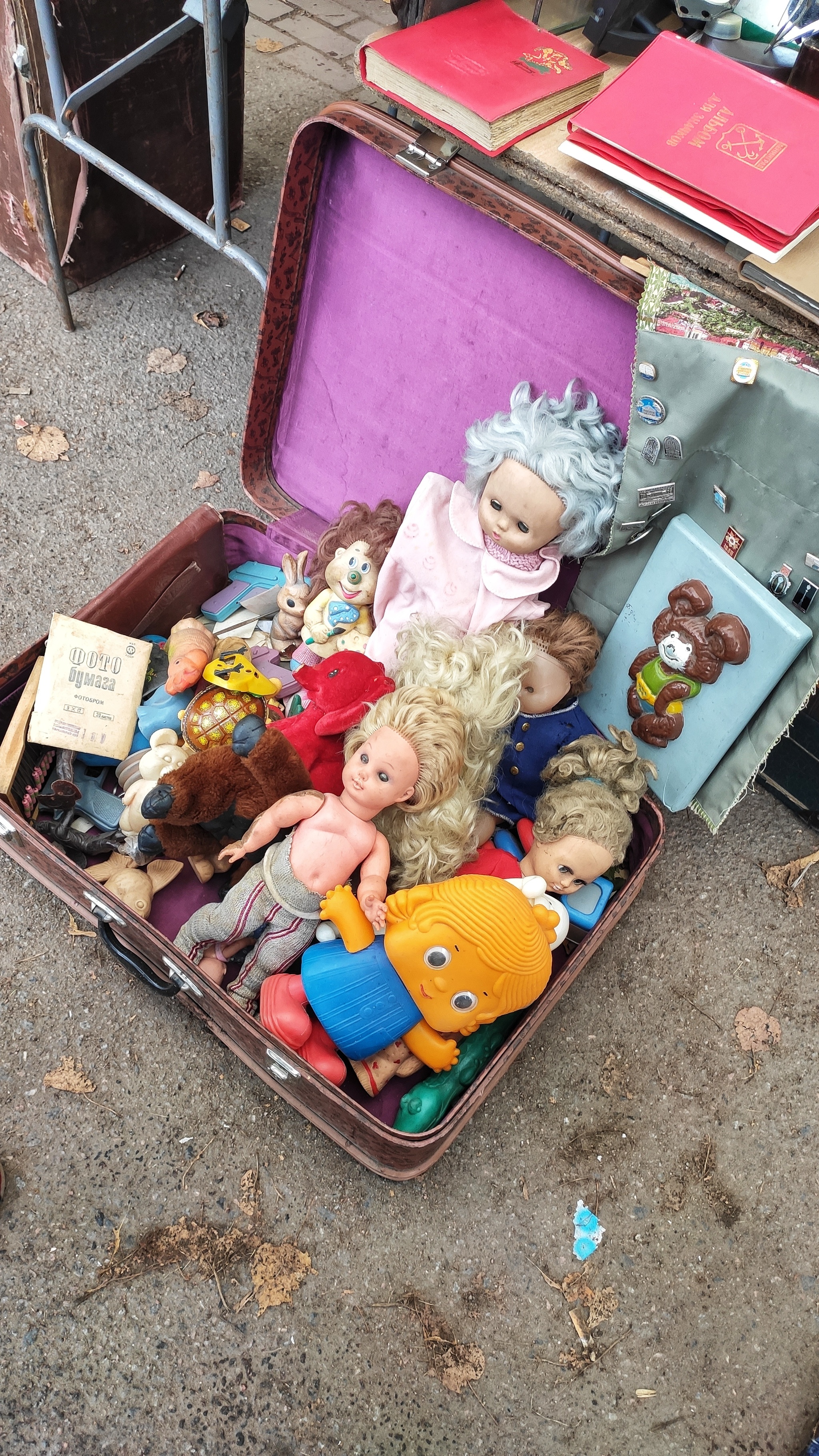 What do they sell at the flea market? - My, Market, Saint Petersburg, Rarity, Longpost, Swap meet