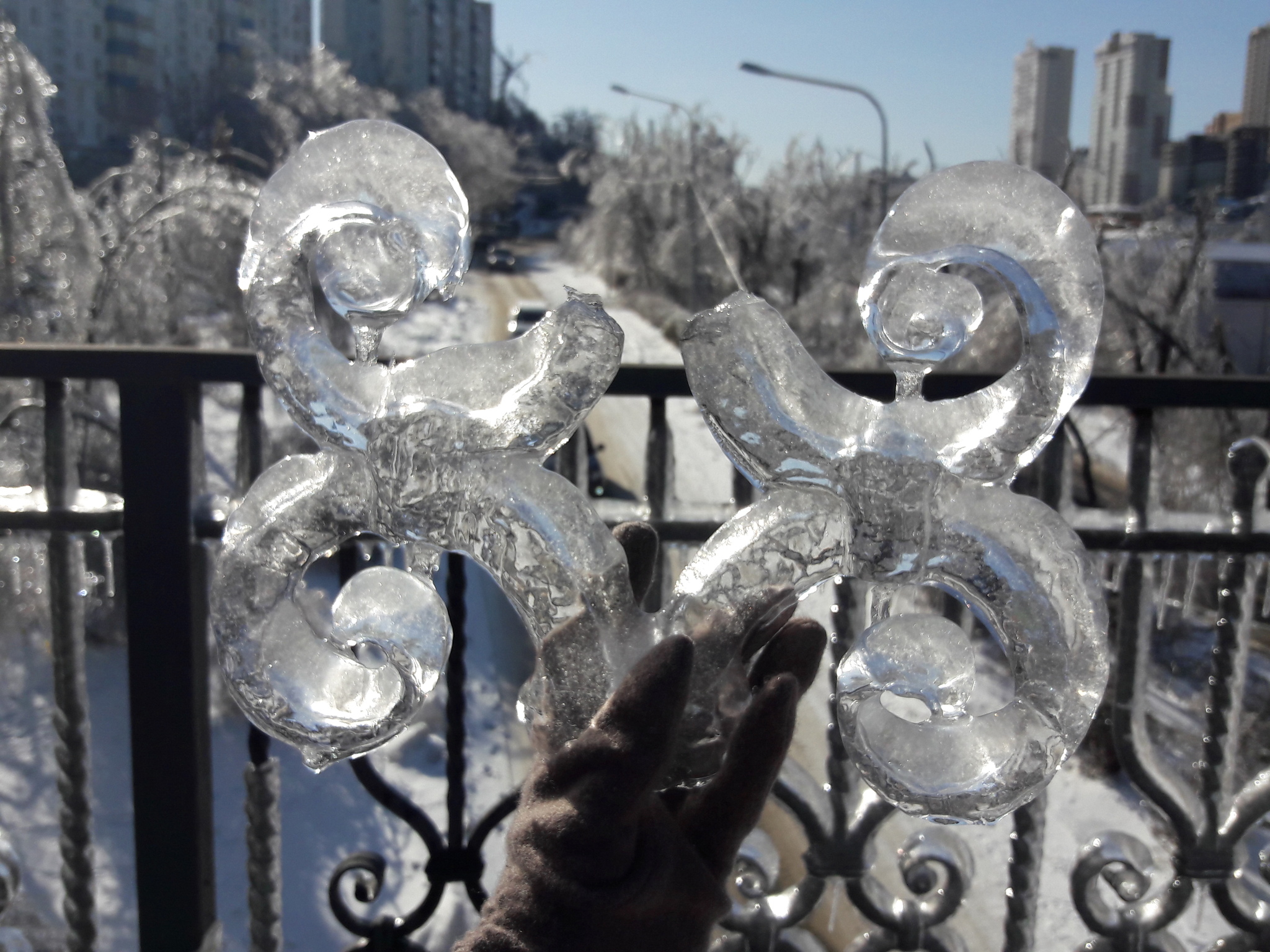 The deadly beauty of glass cities - My, Freezing rain, Vladivostok, Snow, Winter, Long, Icicles, Longpost