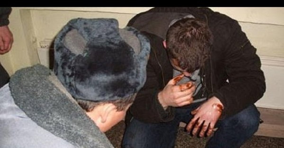 опрос полиции. освидетельствование криминалистика. расследование преступлений. допрос на месте происшествия. обыск в жилище.