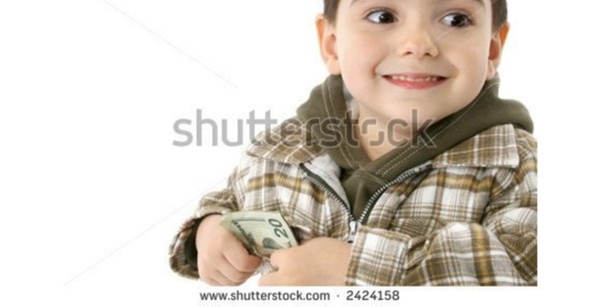 Мальчик за 7 минут прочитал. Мальчик с деньгами. Мальчик с денежкой. Маленький мальчик с деньгами. Хитрый мальчик деньги.