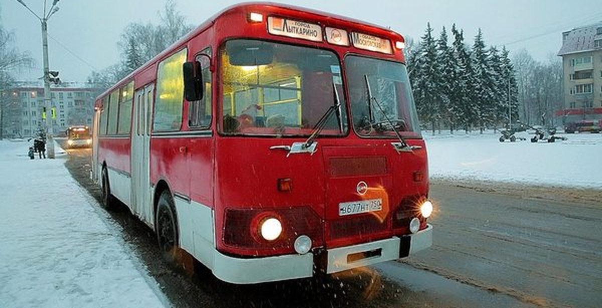 Губино лиаз. ЛИАЗ 677м. ЛИАЗ-677 автобус. ЛИАЗ 677м красный. ЛИАЗ 677м Мурманск.
