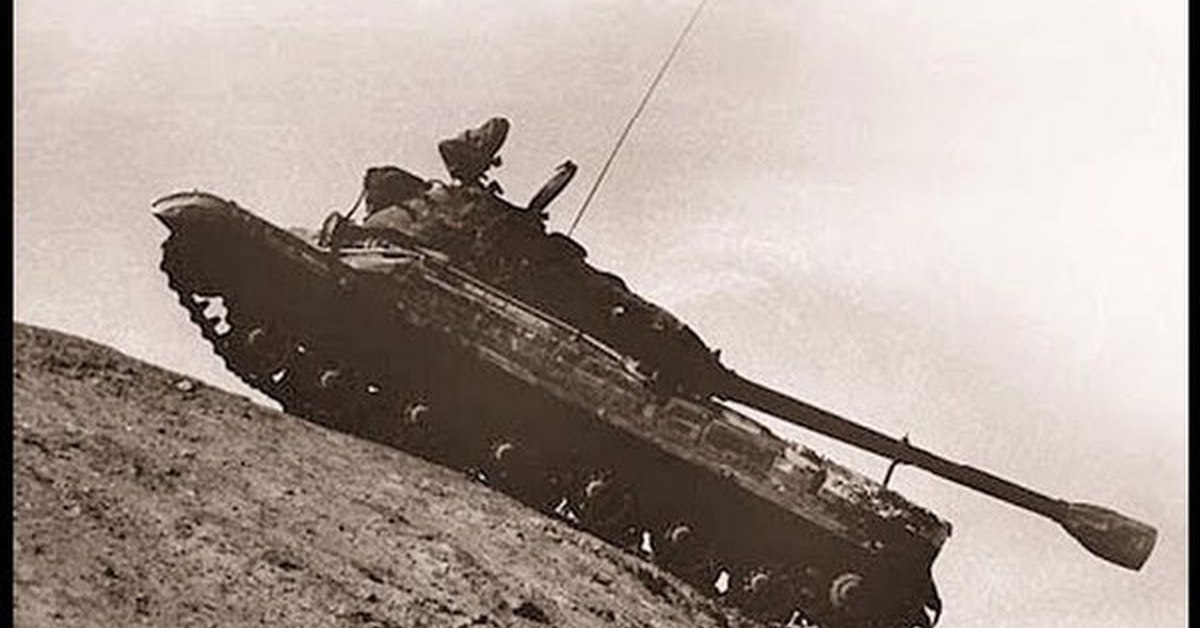 Т 10 3. Т-10 танк. Послевоенные танки СССР 1945-1991. Т 10 СССР. ИС 3 И Першинг.