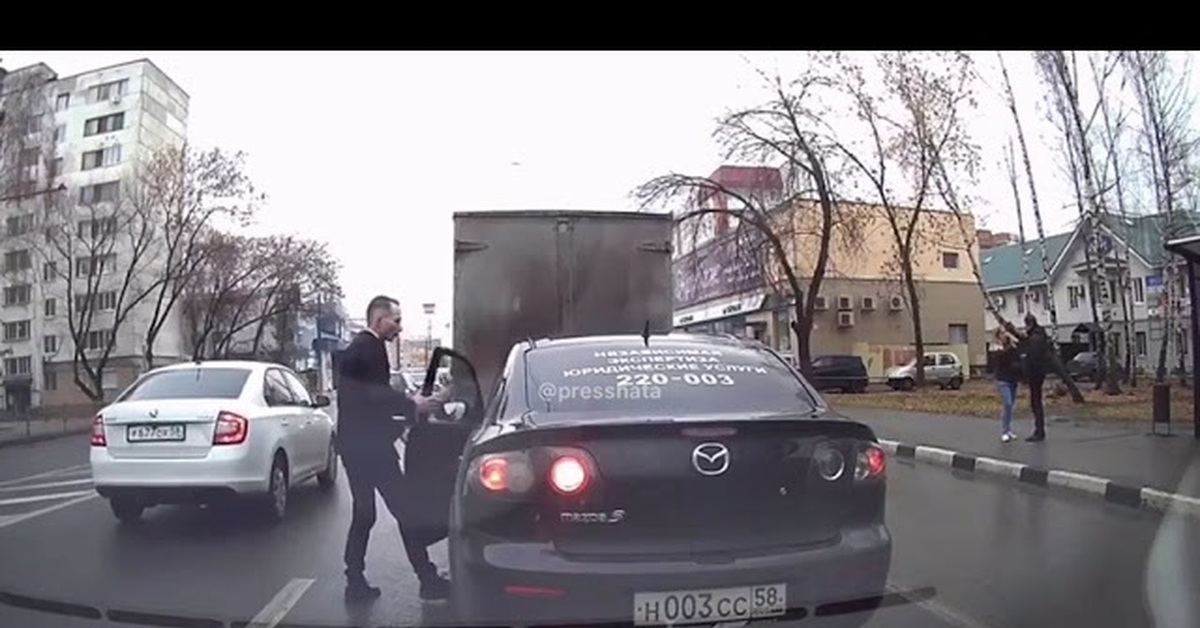 Драки на дорогах. Дорожные войны драки на дорогах. Оксимирон Russian Road Rage.