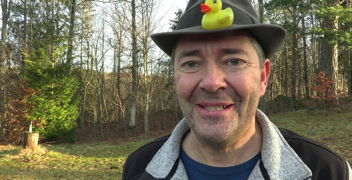 Футболка уличная мода. Кэтрин патерсон мост в терабитию. Thrills. Apetor молодой. Same stuff.